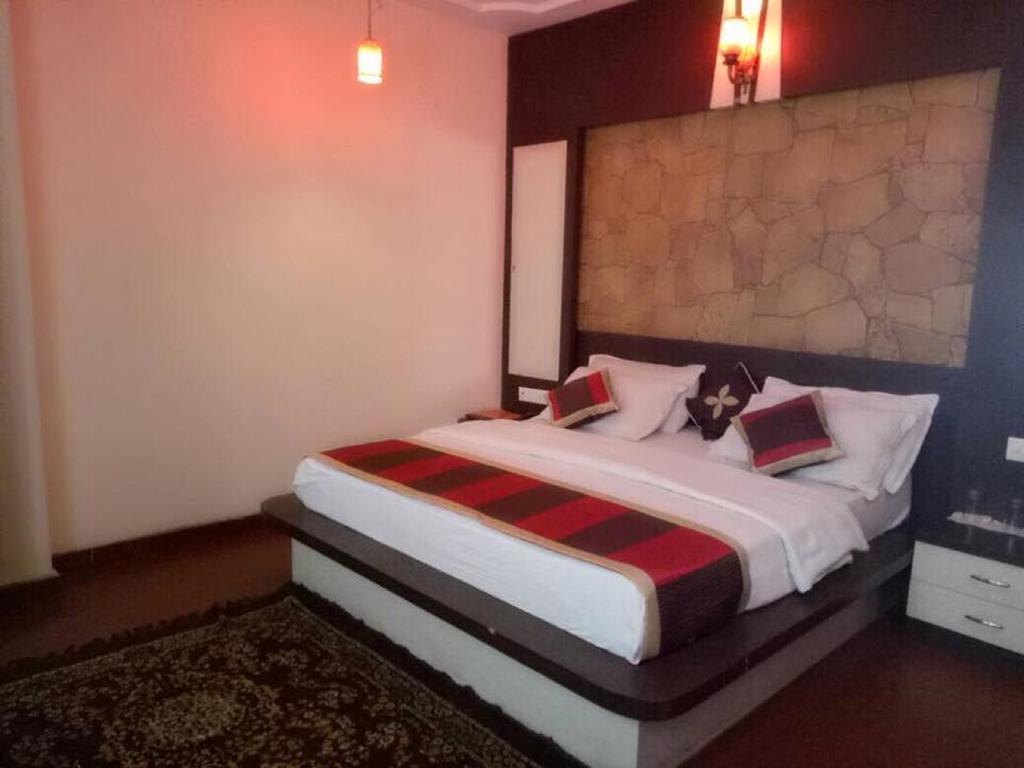Hotel Holiday Home Джапур Экстерьер фото